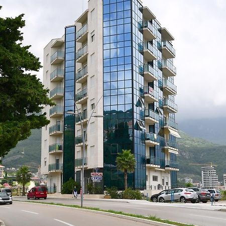 Apartments Crystall Budva Eksteriør billede