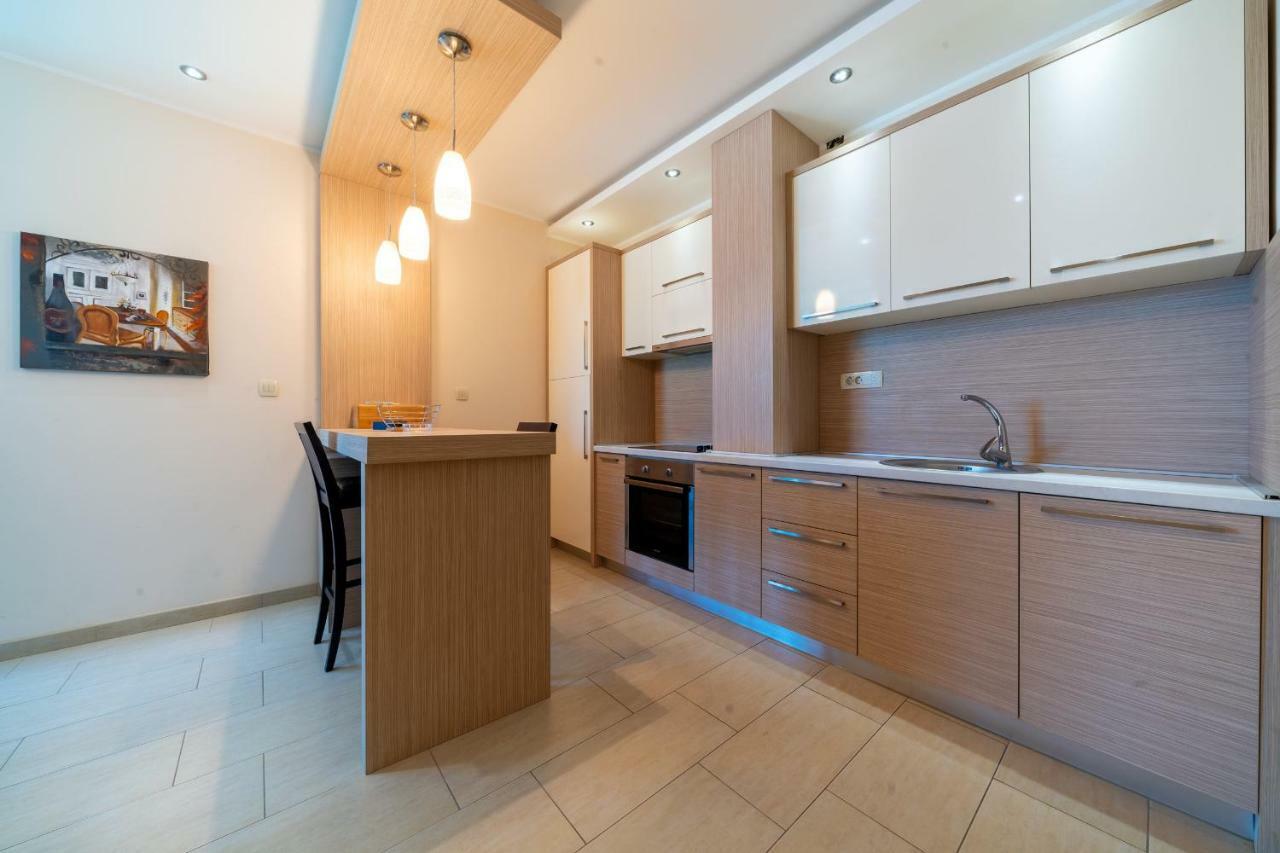 Apartments Crystall Budva Eksteriør billede