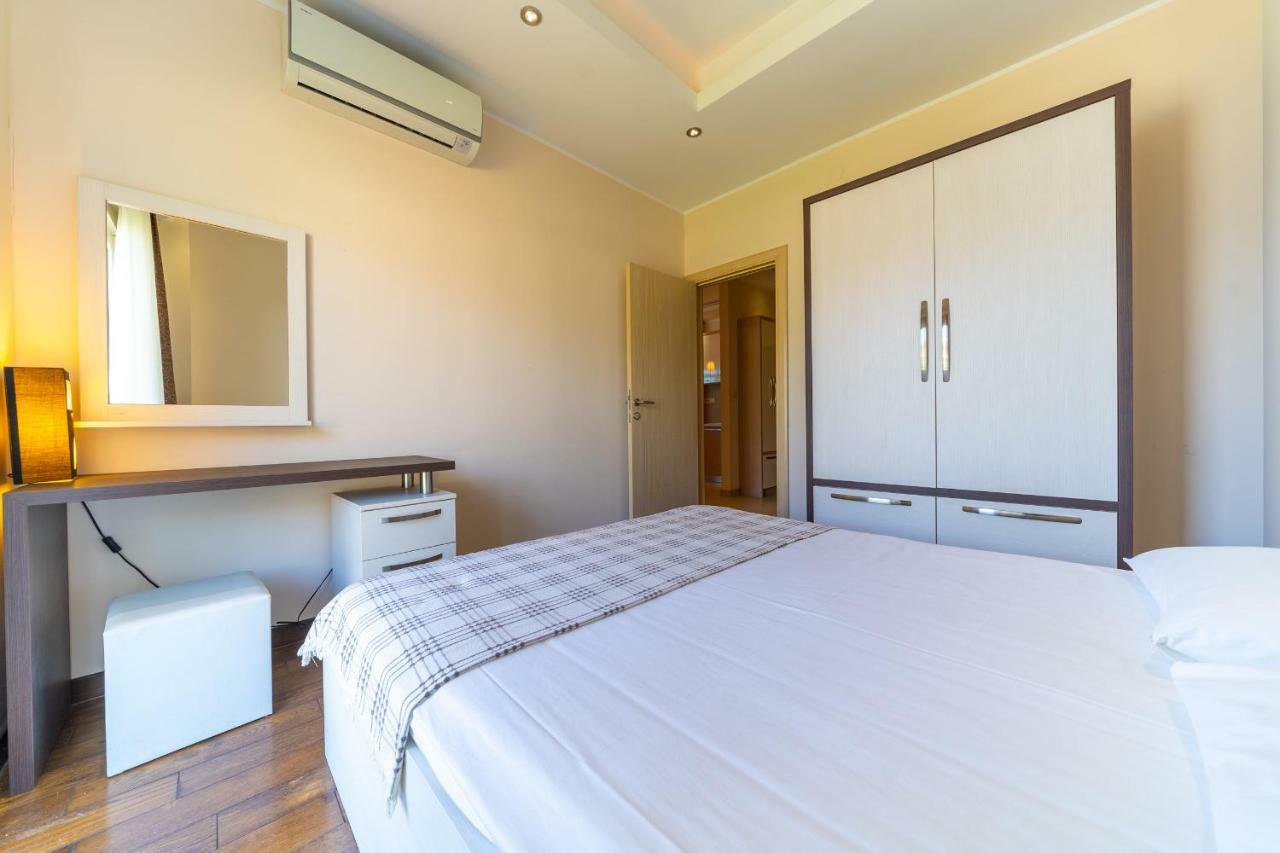 Apartments Crystall Budva Eksteriør billede