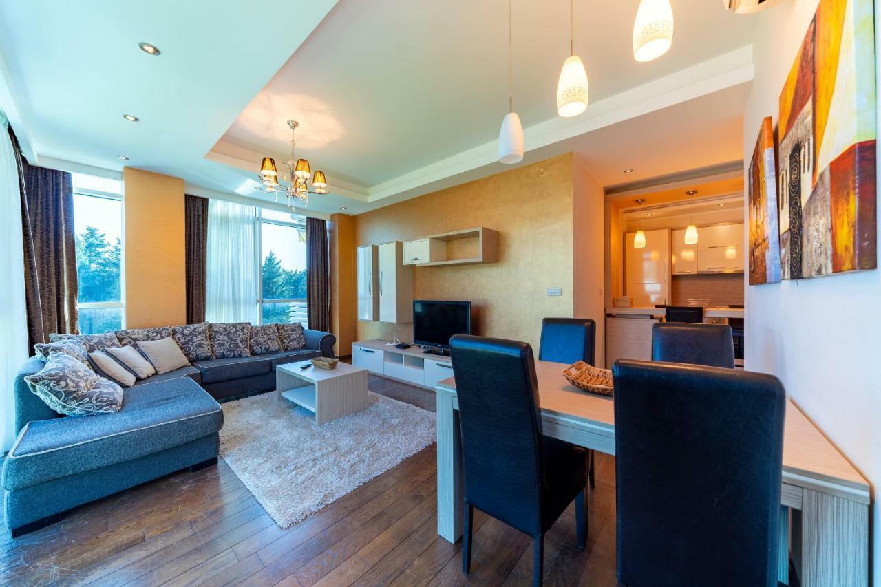Apartments Crystall Budva Eksteriør billede